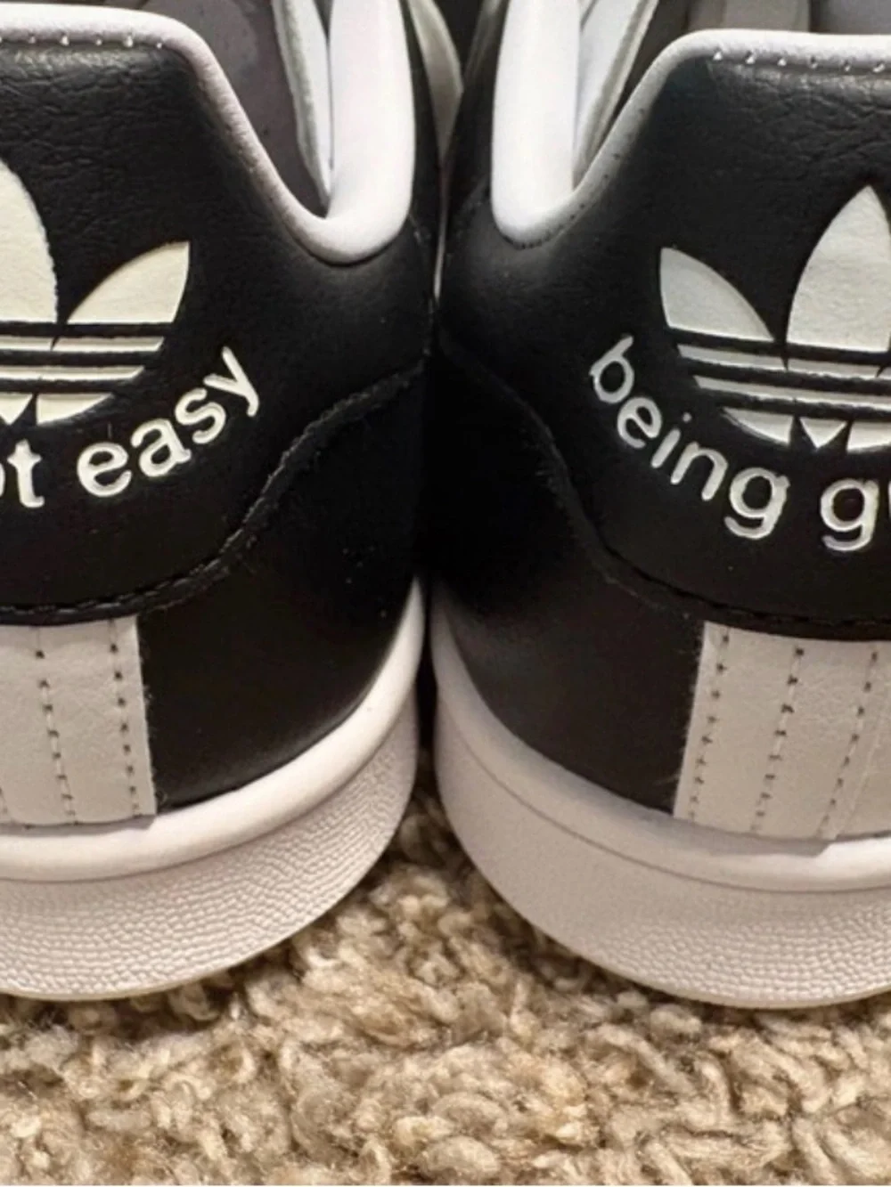 Limited edition adidas Stan Smith Disney White Sneakers 101 Dalmatians Women’s 8